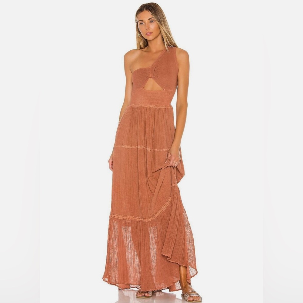 Iberian Maxi Dress in Rust
JEN'S PIRATE BOOTY